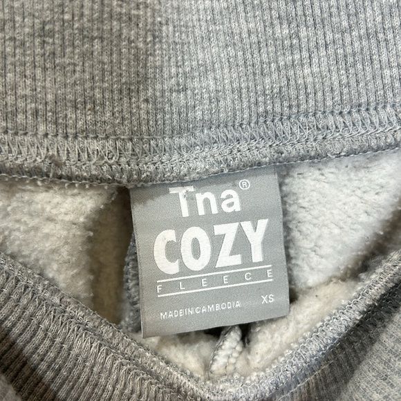 Aritzia TNA Cozy Fleece Jogger Pants‎ Women's XS Gray Loungewear Athletic - Picture 7 of 7